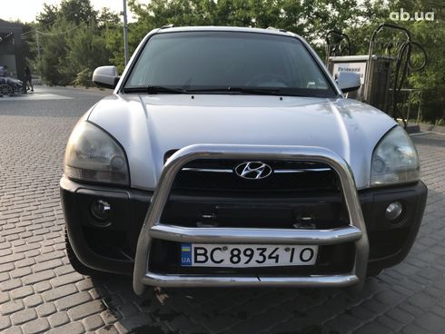 Hyundai Tucson 2005 серый - фото 2