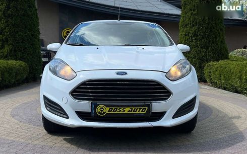 Ford Fiesta 2016 - фото 2