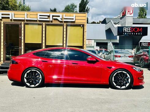Tesla Model S 2021 - фото 11
