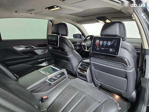 BMW 7 серия 2015 - фото 16