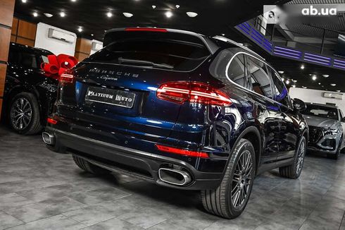 Porsche Cayenne 2016 - фото 11