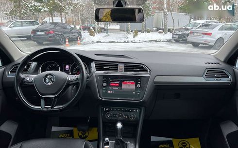 Volkswagen Tiguan 2019 - фото 12