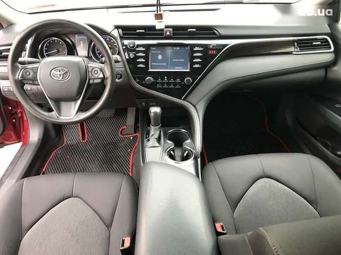 Toyota Camry 2017 - фото 17
