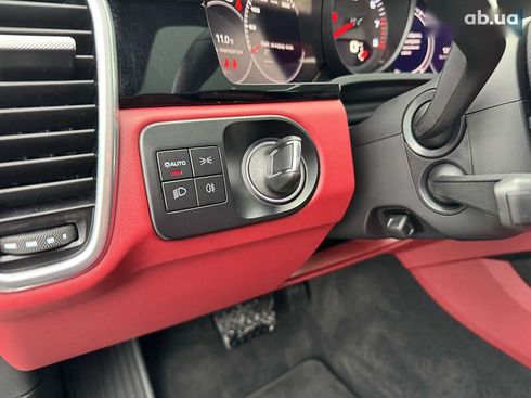 Porsche Cayenne 2022 - фото 22