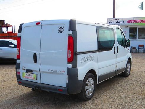 Opel Vivaro 2012 - фото 3