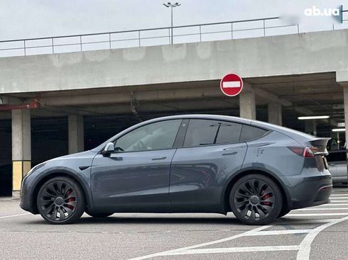 Tesla Model Y 2022 - фото 19