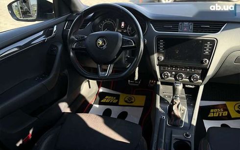 Skoda Octavia 2018 - фото 18