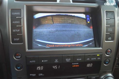 Lexus GX 2012 - фото 25