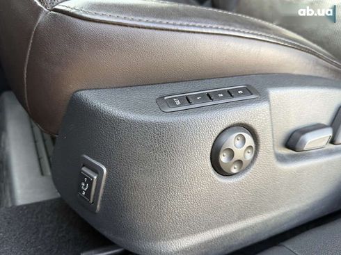 Skoda Superb 2013 - фото 12