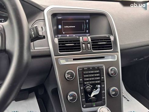 Volvo XC60 2015 - фото 29