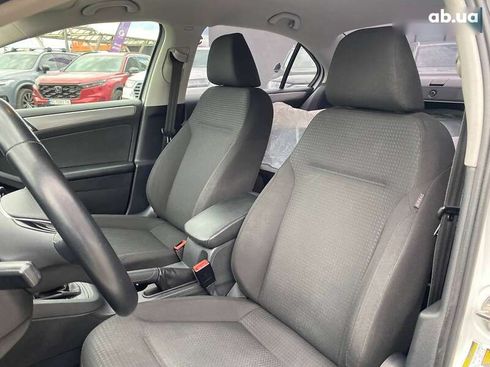 Volkswagen Jetta 2016 - фото 18