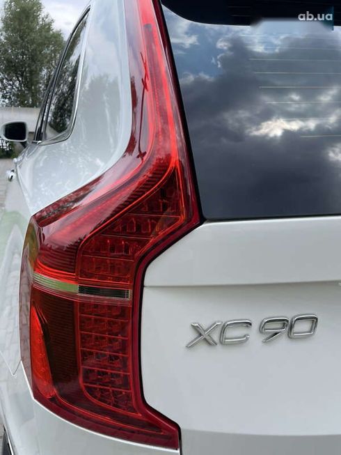 Volvo XC90 2021 - фото 28