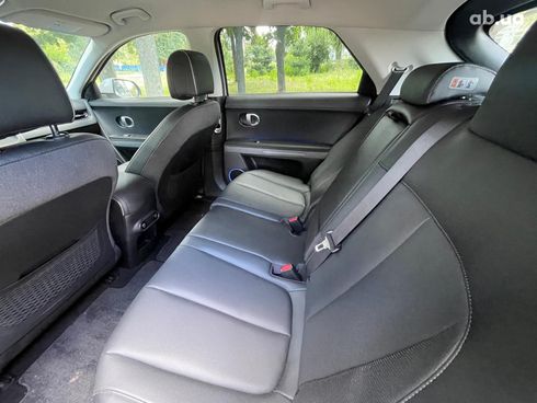 Hyundai Ioniq 5 2023 серый - фото 18