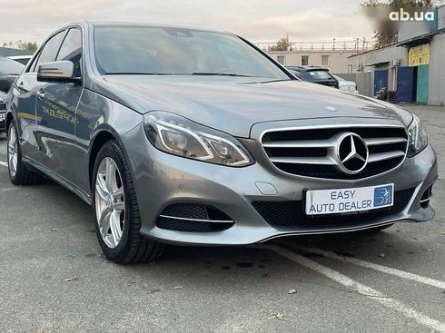 Mercedes-Benz E-Класс 2013 - фото 17