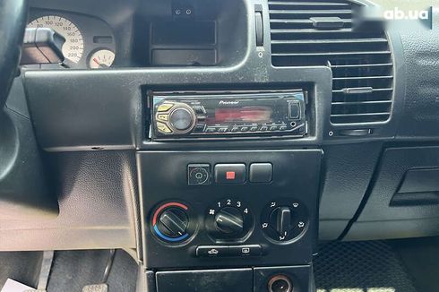 Opel Zafira 2002 - фото 12