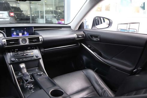 Lexus IS 2013 - фото 15