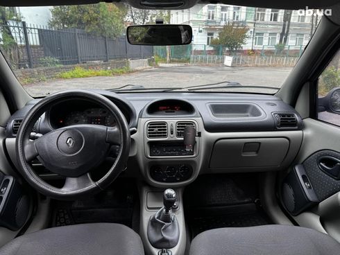 Renault Clio 2006 серый - фото 25