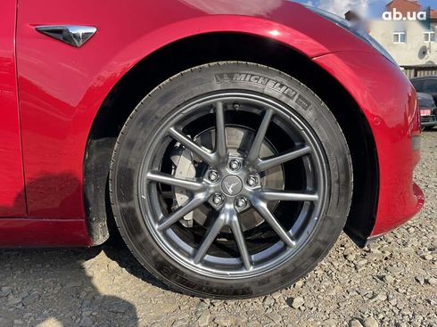 Tesla Model 3 2020 - фото 22