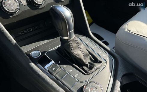Volkswagen Tiguan 2019 - фото 24
