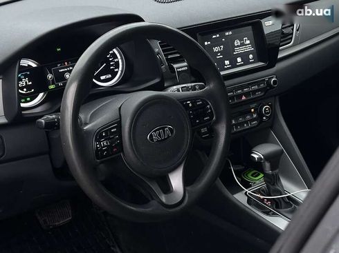 Kia Niro 2018 - фото 14