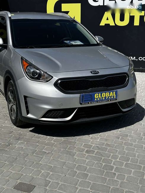 Kia Niro 2017 - фото 4