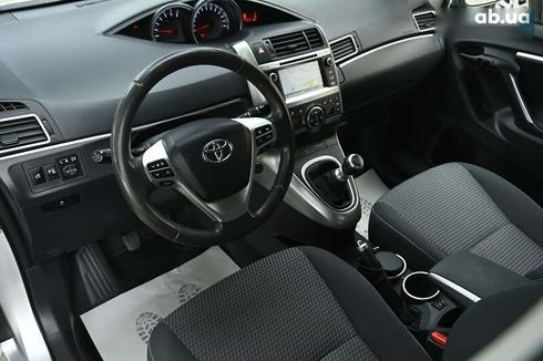 Toyota Verso 2015 - фото 17