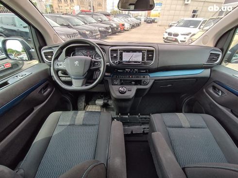 Peugeot Traveller 2019 серый - фото 20
