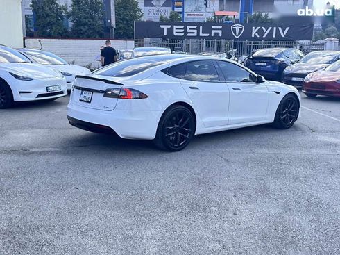 Tesla Model S 2021 - фото 9