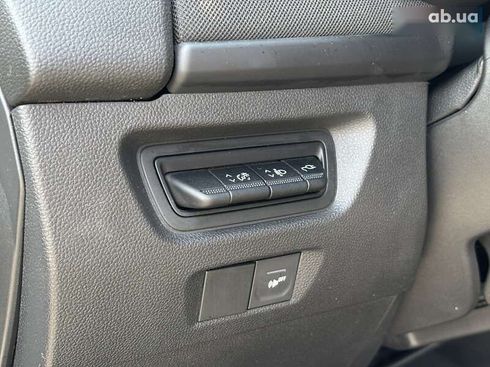 Renault Zoe 2020 - фото 22