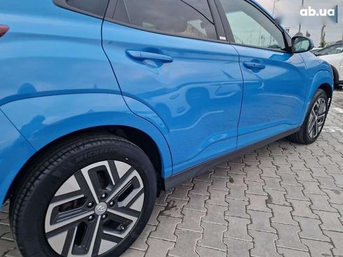 Hyundai Kona Electric 2021 - фото 11