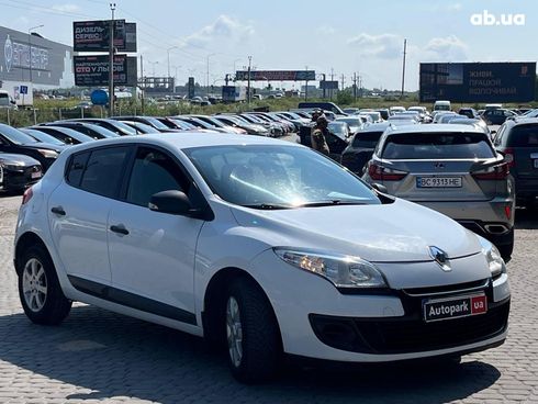 Renault Megane 2013 белый - фото 3