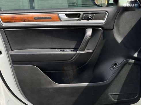 Volkswagen Touareg 2010 - фото 22