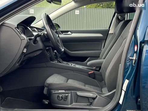 Volkswagen Passat 2022 - фото 27
