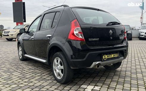 Renault Sandero 2012 - фото 5