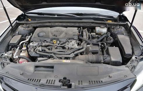 Toyota Camry 2019 - фото 29