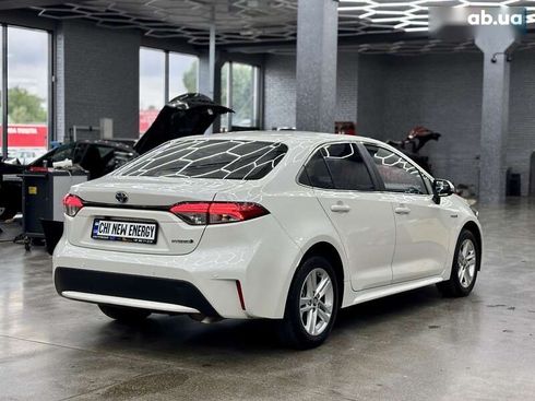 Toyota Corolla 2020 - фото 7