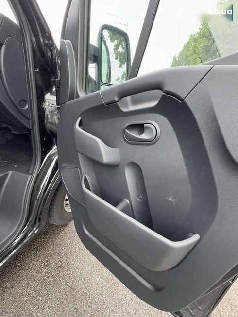 Renault Master 2021 - фото 30