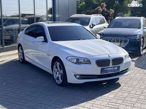 BMW 5 серия 2012 - фото 3