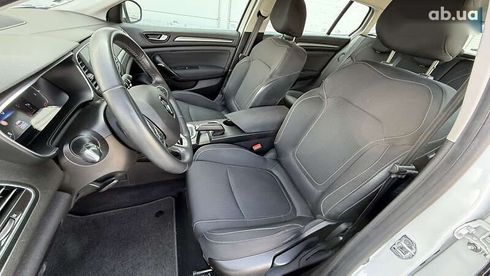 Renault Megane 2020 - фото 24