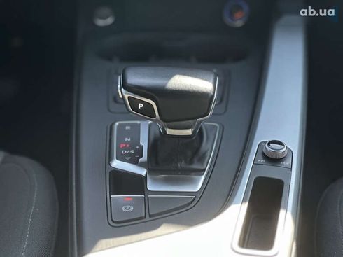 Audi A4 2017 - фото 16