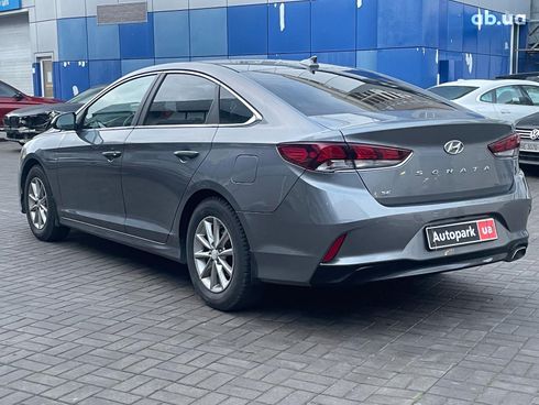 Hyundai Sonata 2018 серый - фото 7
