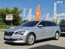 Продажа б/у Skoda Superb 2019 года в Бердичеве - купить на Автобазаре