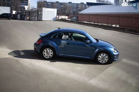 Volkswagen Beetle 2016 - фото 4