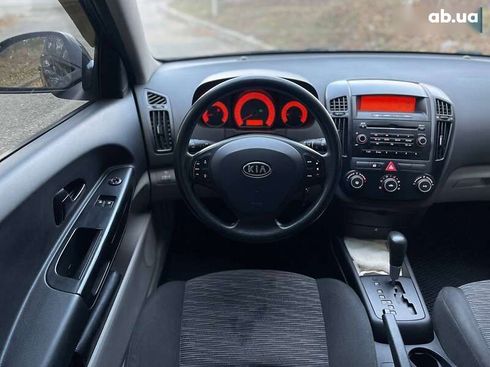 Kia Cee'd 2008 - фото 26