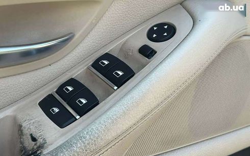 BMW 5 серия 2011 - фото 8