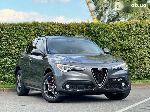 Alfa Romeo Stelvio 2017 - фото 4