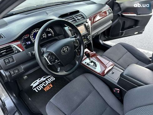 Toyota Camry 2011 - фото 22