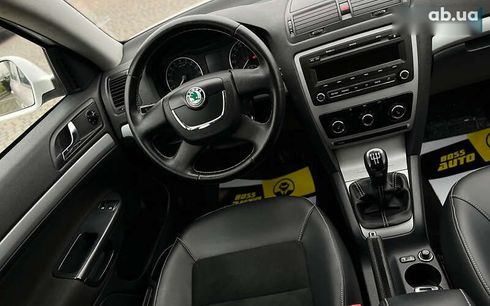 Skoda Octavia 2012 - фото 13