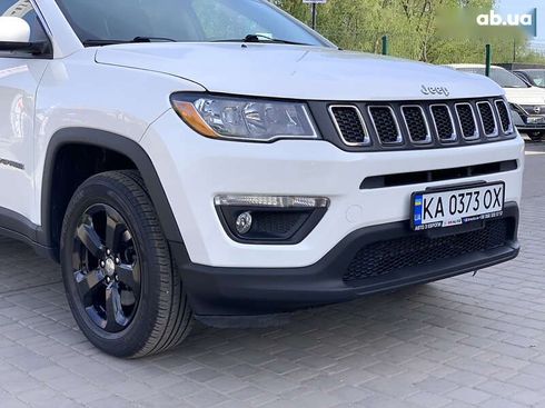 Jeep Compass 2018 - фото 8