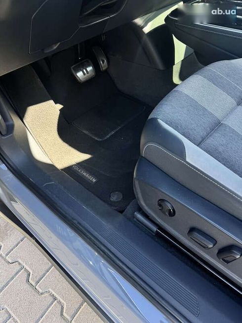 Volkswagen ID.4 2021 - фото 23